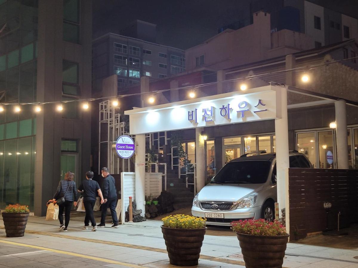 Отель Jeju Vision House Экстерьер фото