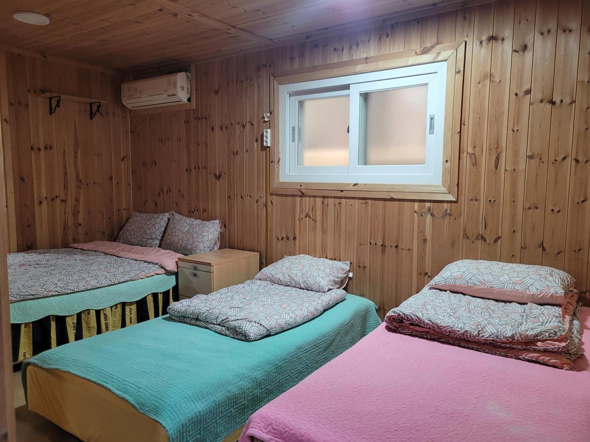 Отель Jeju Vision House Экстерьер фото