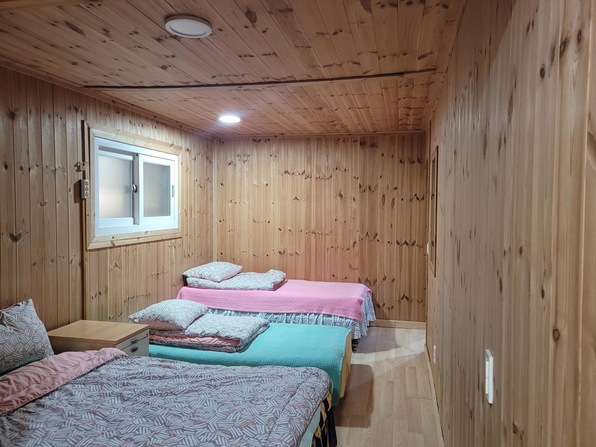 Отель Jeju Vision House Экстерьер фото